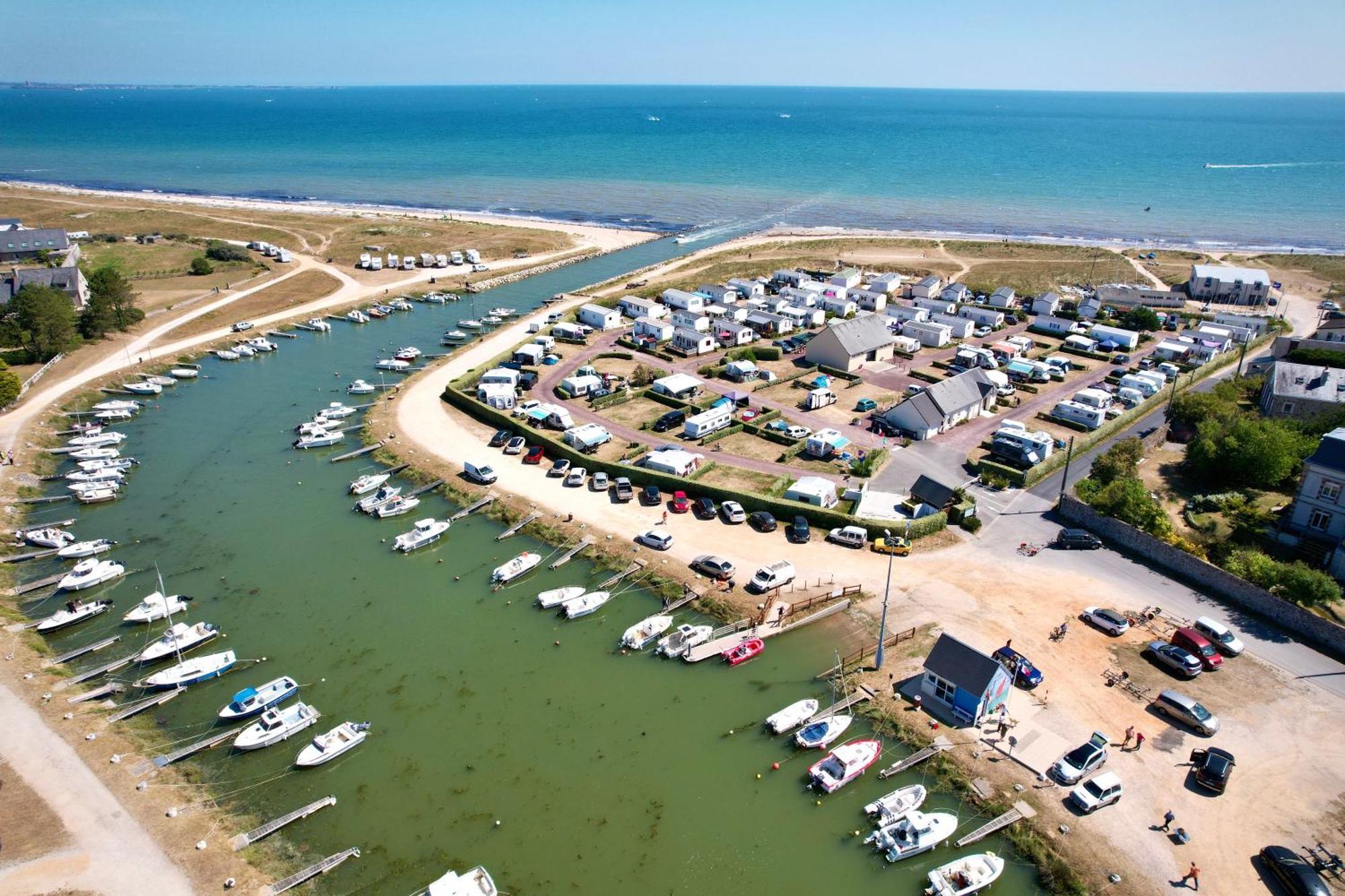Camping La Sinope Quineville Exterior photo